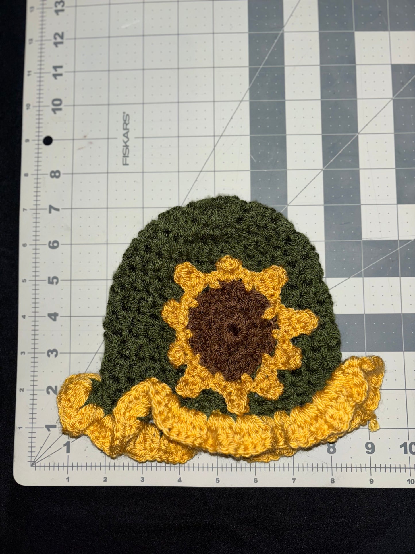 Crochet Ruffle Hat With a Sunflower